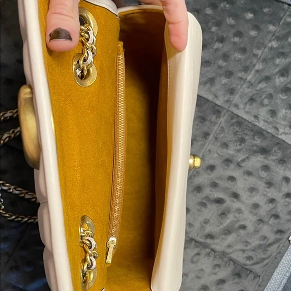 Coach Madison Cream Quilted leather Bag purse LIKE NEW w/dust bag $495 retail - Picture 10 of 16